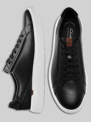 Flexwell Sneakers
