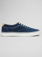 Helm CVO Sneakers