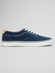 Helm CVO Sneakers