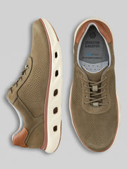 Reactivate U-Throat Nubuck Leather Lace-Up Sneakers