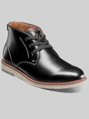 Vibe Jr. Boys Plain Toe Chukka Boots