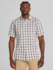 Modern Fit Woven Plaid Short Sleeve Button Up Shirt