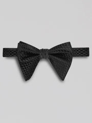 Teardrop Bow Tie