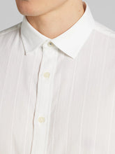 Modern Fit 100% Cotton Button Up Shirt
