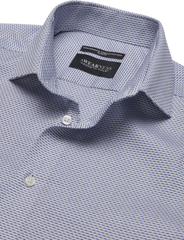 Slim Fit Ultra Performance Stretch Dobby Dress Shirt