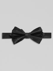 Silk Diamond Point Bow Tie