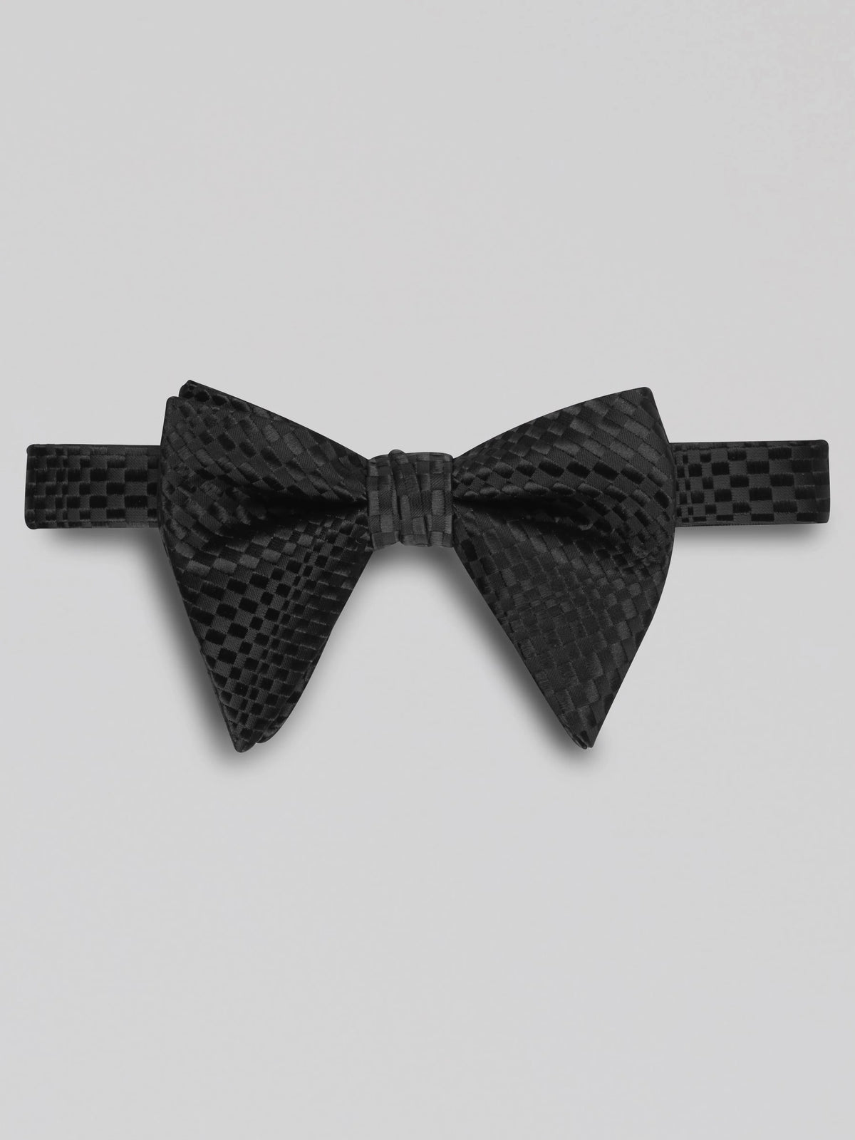Teardrop Bow Tie