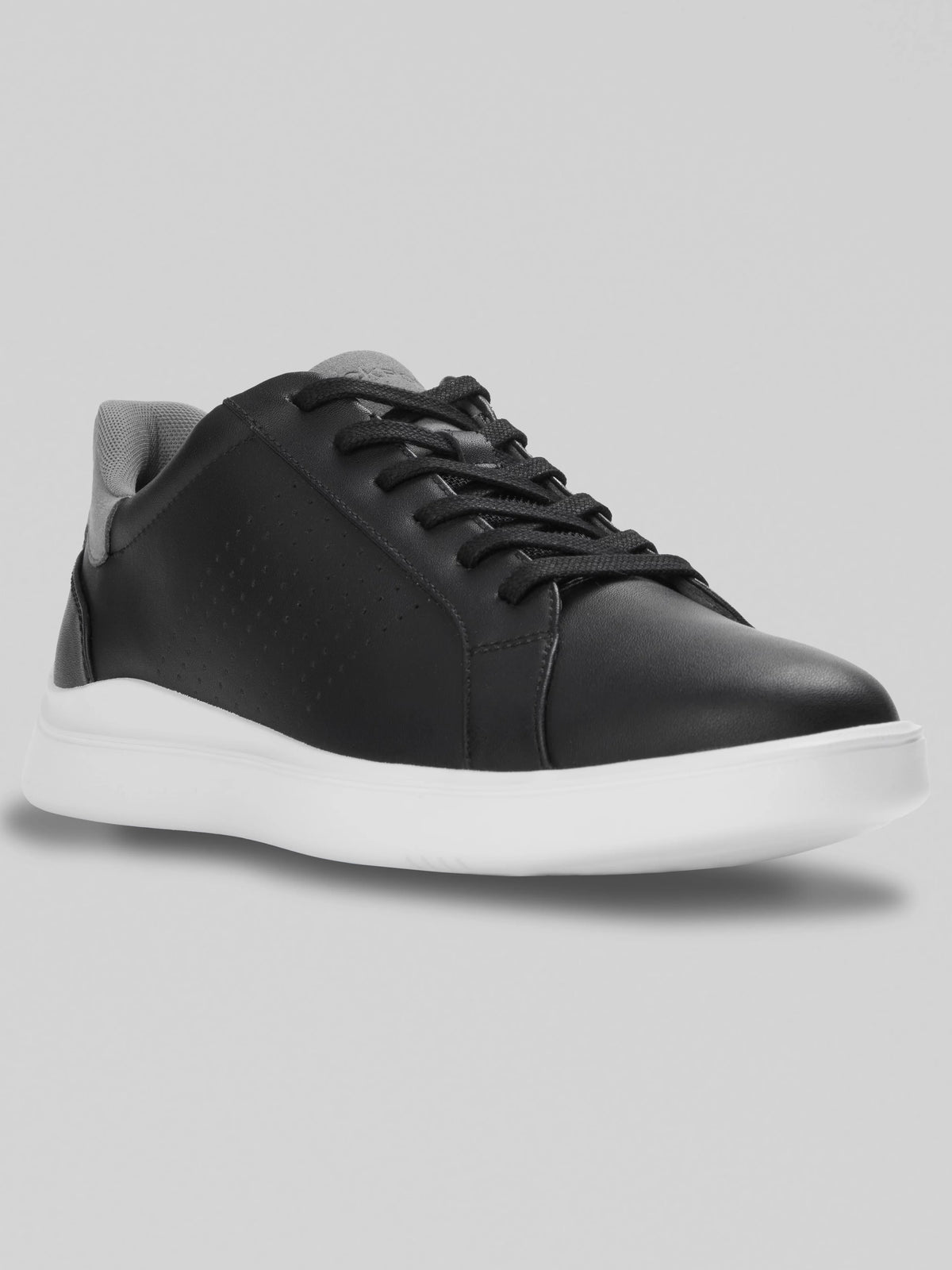 Tristen Step Activated Sneakers